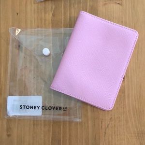 Textured passport case